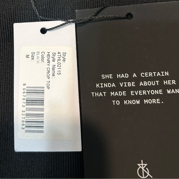 4th & Reckless Henry Crop Top - Picture 5 of 7